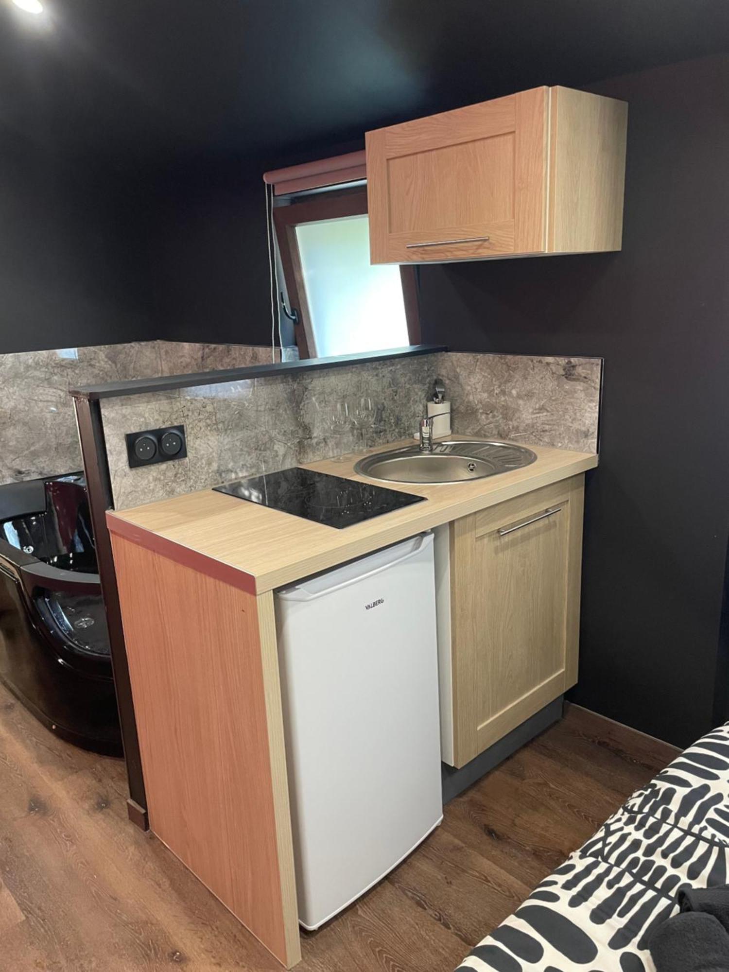 Jacuzzi Love Room Mulhouse Esterno foto